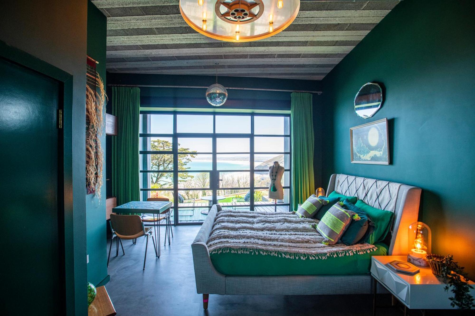 Chy Conary Bed & Breakfast คาร์บิสเบย์ ภายนอก รูปภาพ